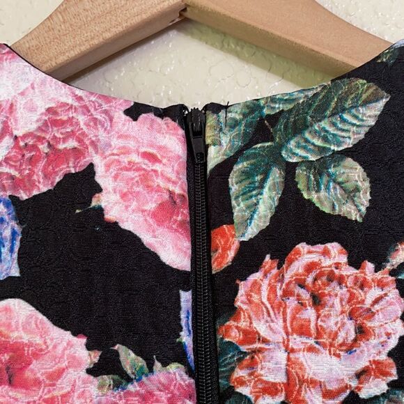 Penelope Tree | floral print crop top - Picture 4 of 8